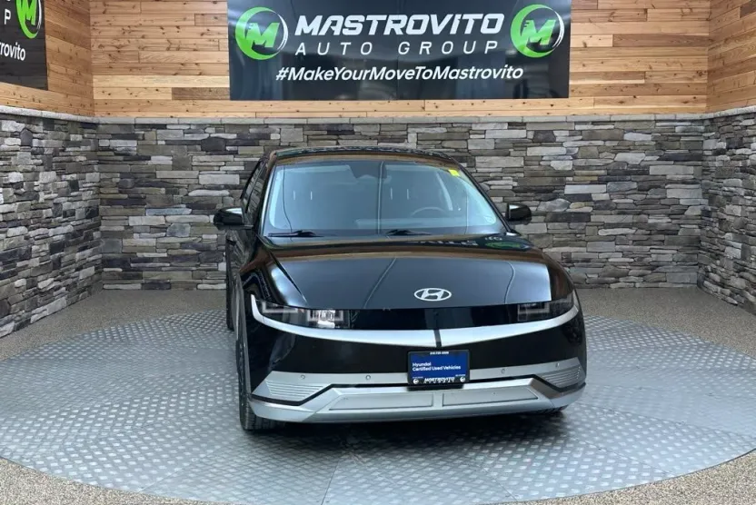 2022 Hyundai Ioniq 5 Limited photo 1