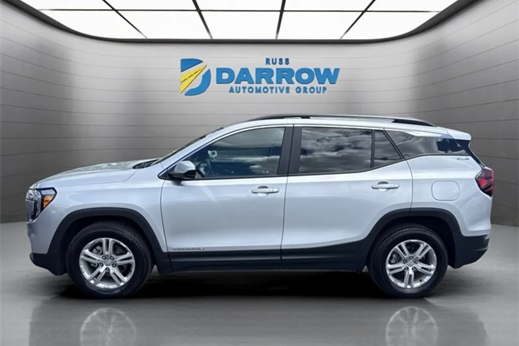 2022 Gmc Terrain SLE photo 1