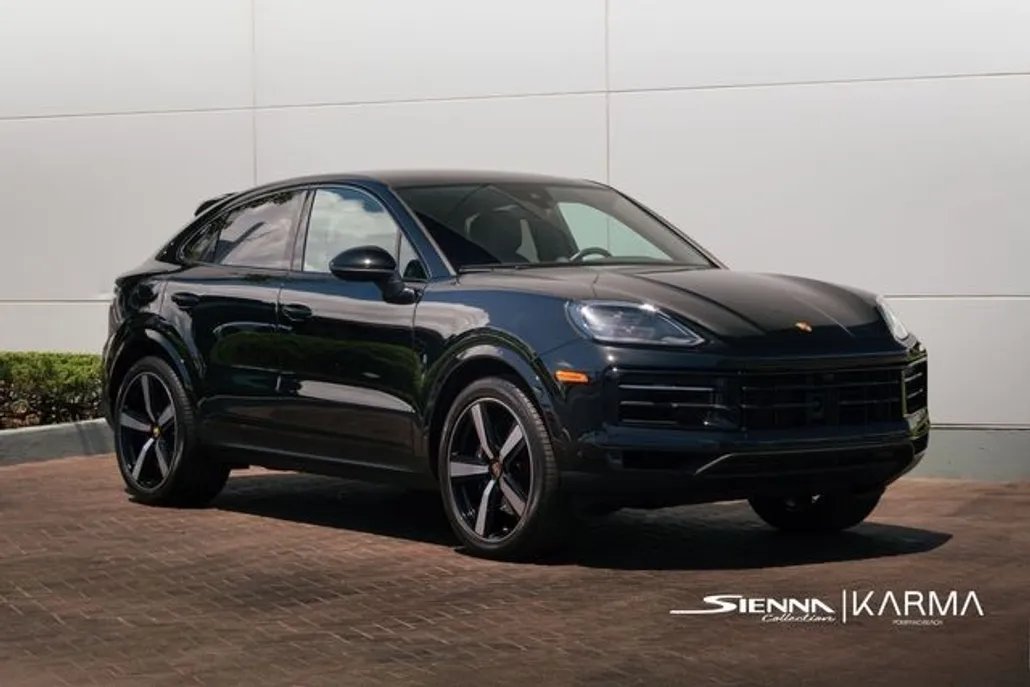 2024 Porsche Cayenne Coupe photo 1