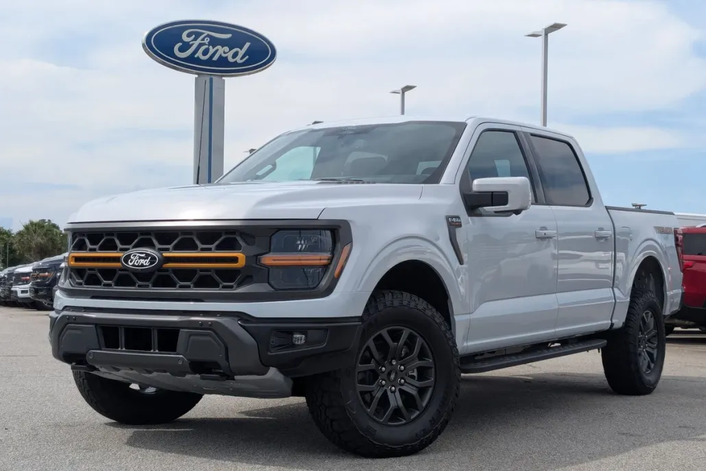 2025 Ford F-150 Tremor photo 1