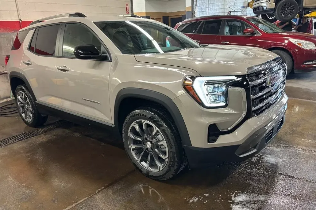 2026 Gmc Terrain Elevation photo 1