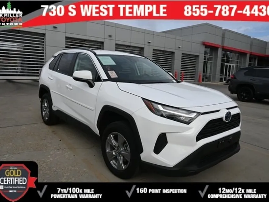2024 Toyota RAV4 Hybrid LE photo 1