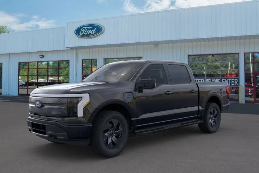 2025 Ford F-150 Lightning photo 1