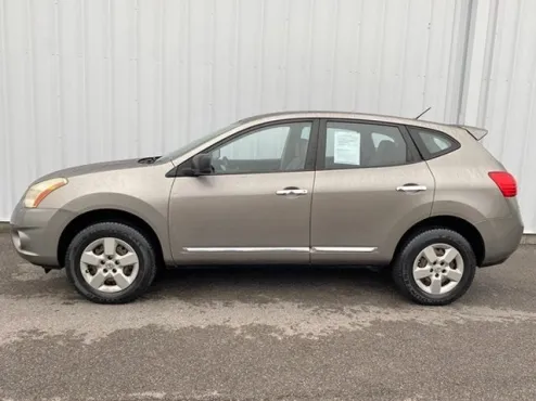 2013 Nissan Rogue S photo 4