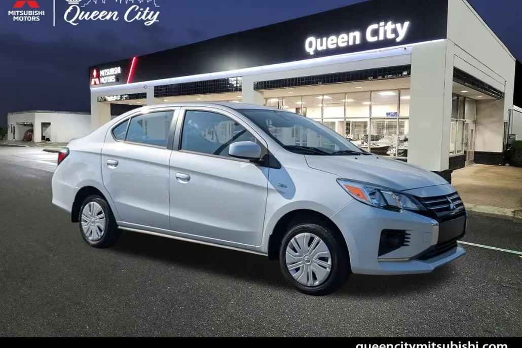 2024 Mitsubishi Mirage G4 ES photo 1