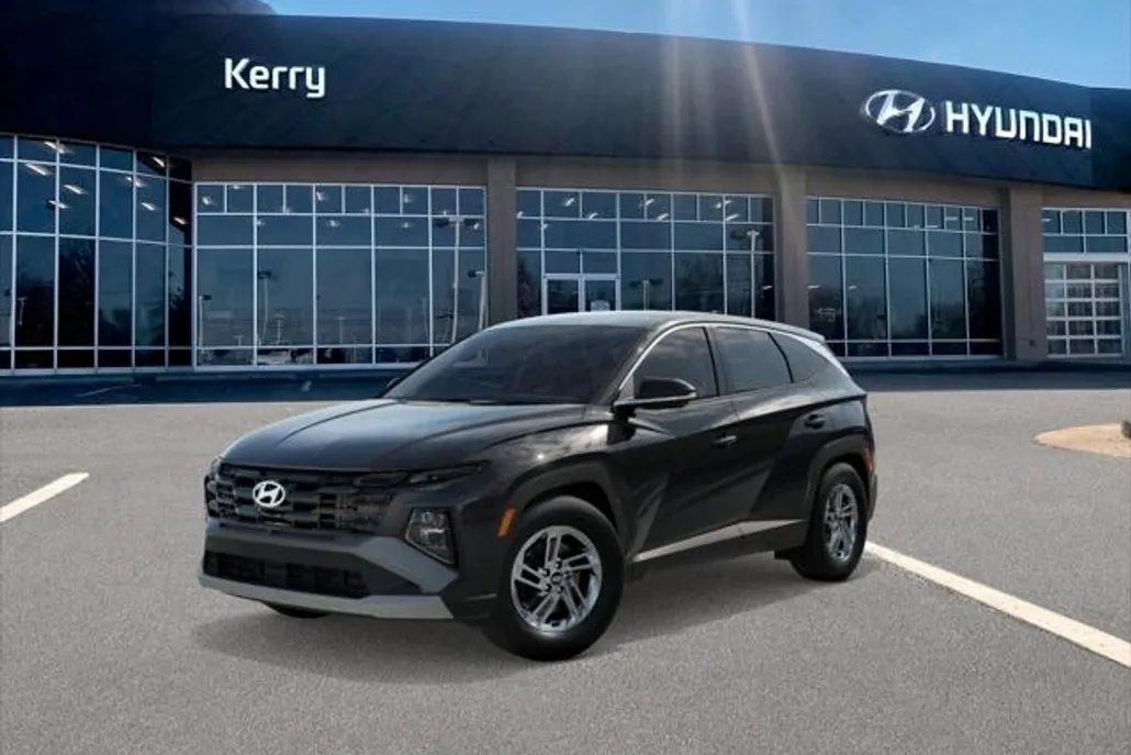 2025 Hyundai Tucson SE photo 1