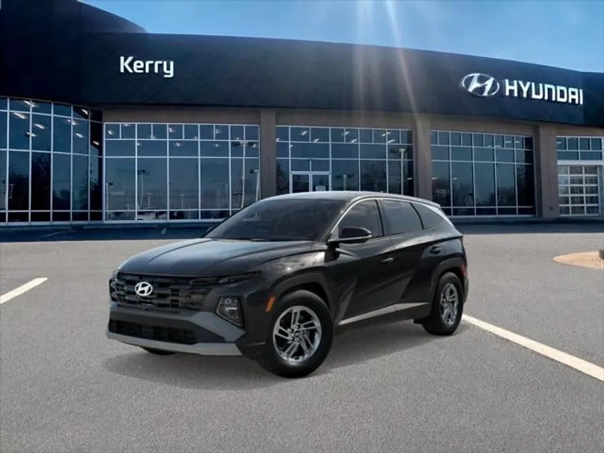 2025 Hyundai Tucson SE photo 1