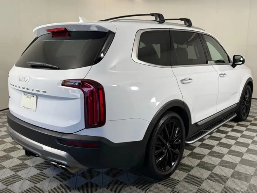 2022 Kia Telluride SX photo 1