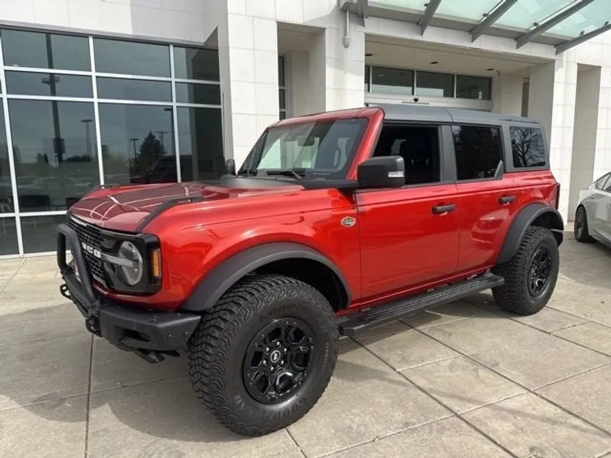 2024 Ford Bronco Wildtrak photo 1