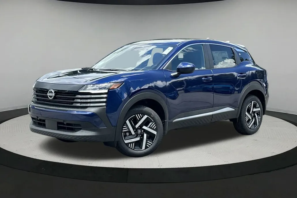 2025 Nissan Kicks SV photo 1
