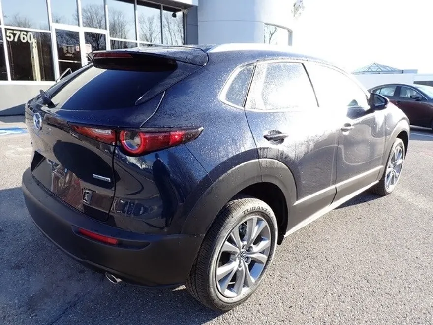 2025 Mazda CX-30 2.5 S Preferred photo 2