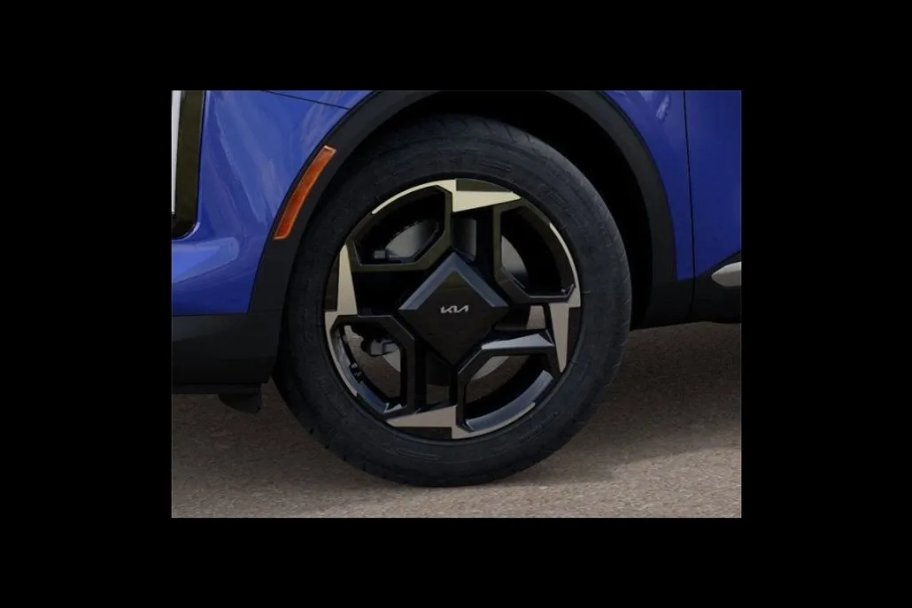 2026 Kia Sportage EX photo 1