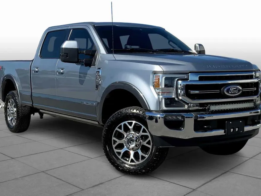 2022 Ford F-250 Lariat photo 1