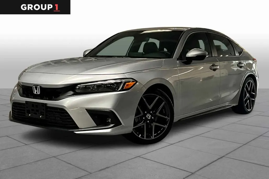 2024 Honda Civic Hatchback Sport Touring photo 1