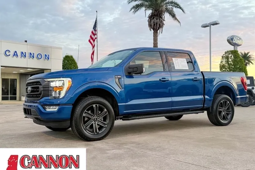 2022 Ford F-150 XLT photo 1