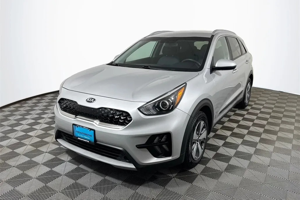 2021 Kia Niro LX photo 1