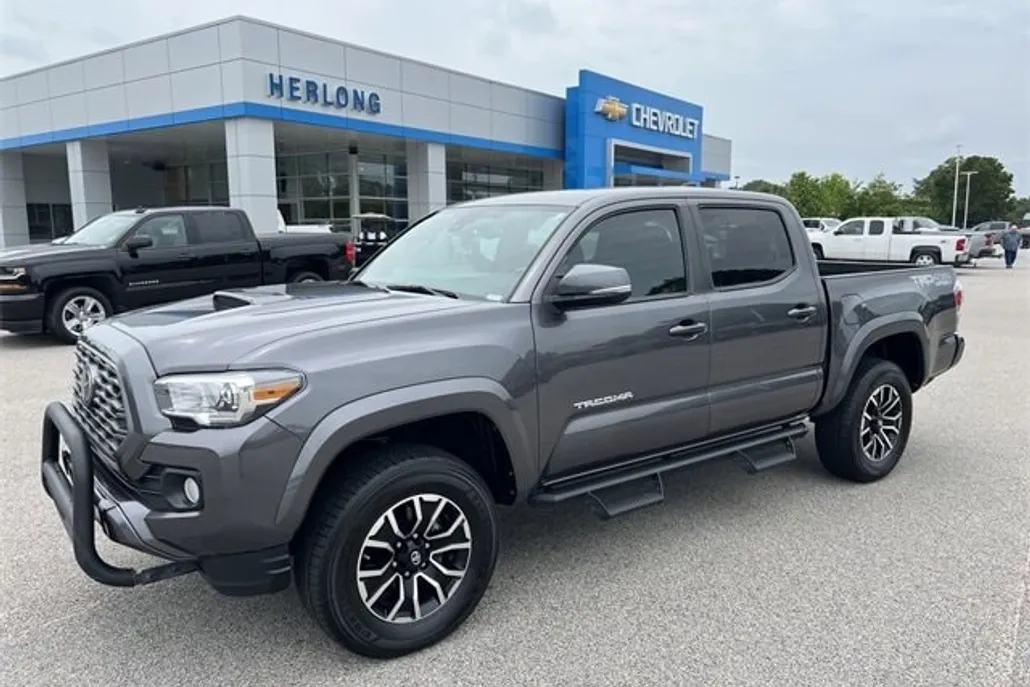 2020 Toyota Tacoma SR5 V6 photo 1