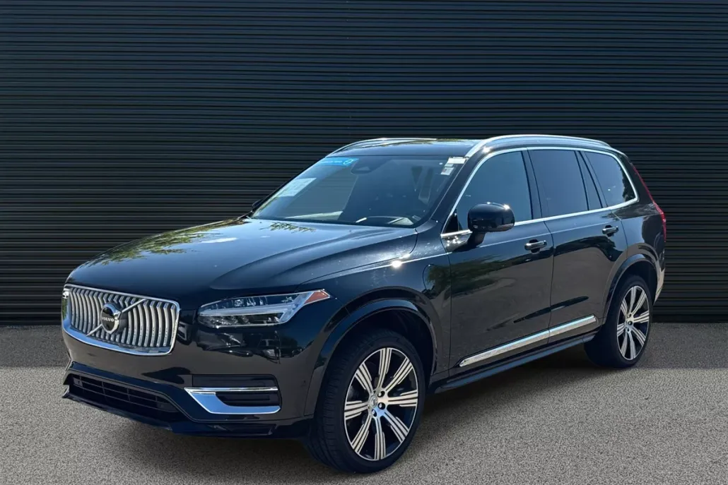 2023 Volvo XC90 Recharge Ultimate photo 1