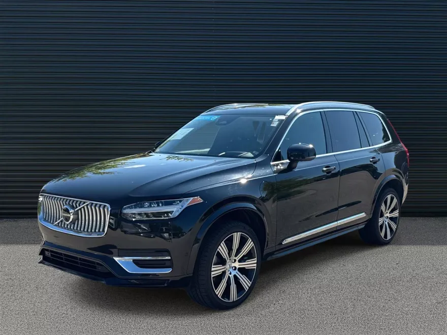 2023 Volvo XC90 Recharge Ultimate photo 1