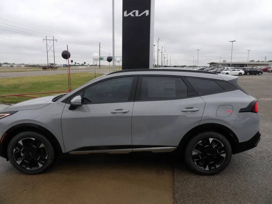 2026 Kia Sportage photo 1