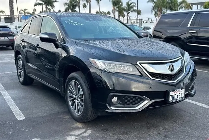 2017 Acura RDX Advance photo 1