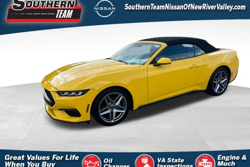 2024 Ford Mustang EcoBoost photo 1