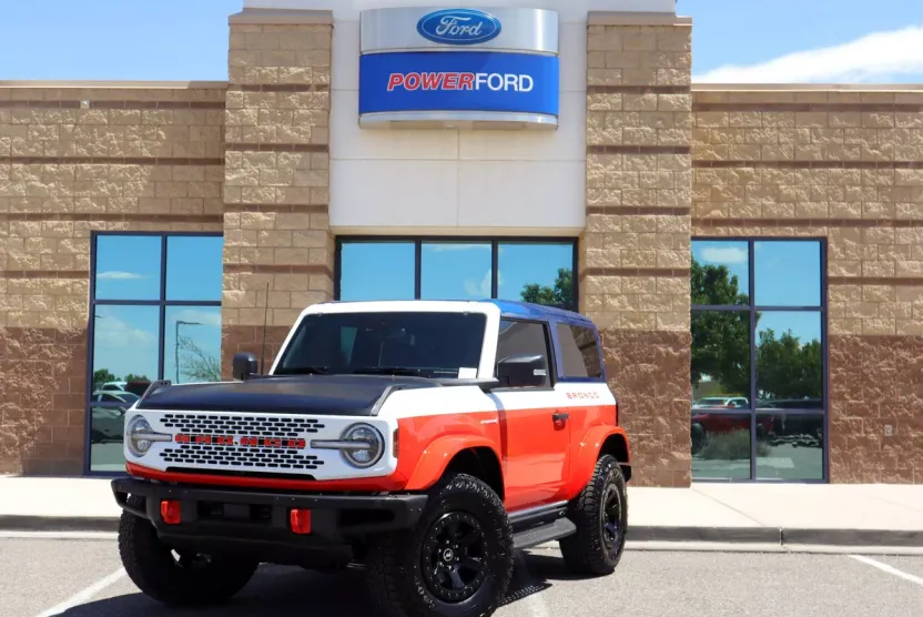 2025 Ford Bronco First Edition photo 1