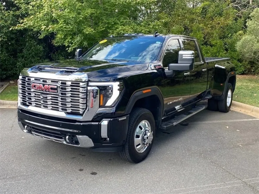 2025 Gmc Sierra Denali photo 1