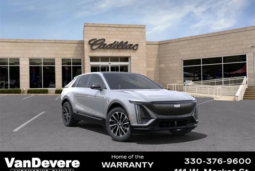 2025 Cadillac Lyriq Sport photo 1