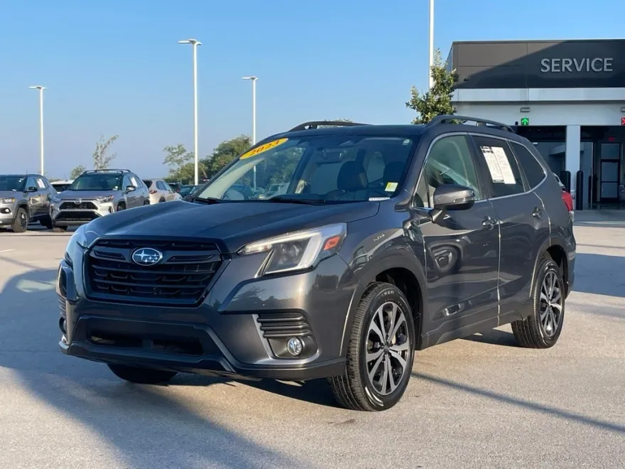 2023 Subaru Forester Limited photo 1