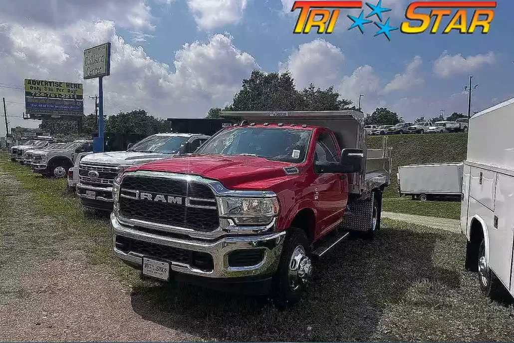 2023 Ram 3500 Tradesman photo 1