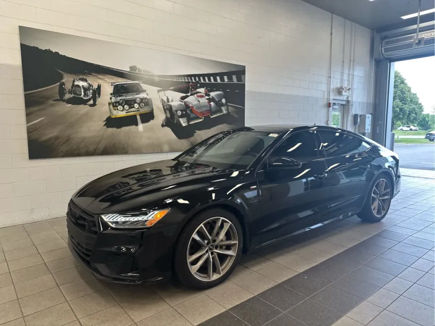 2022 Audi A7 Premium Plus photo 1