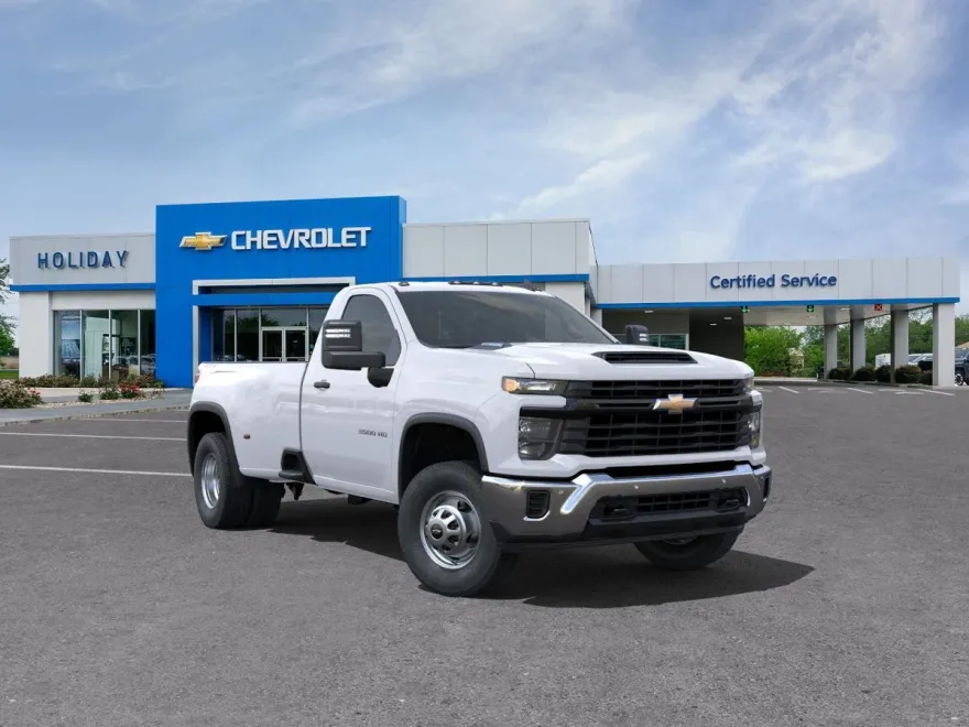 2025 Chevrolet Silverado 3500HD photo 1