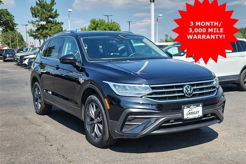 2023 Volkswagen Tiguan SE photo 1