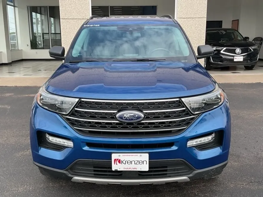 2021 Ford Explorer XLT photo 1