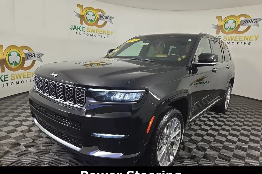 2021 Jeep Grand Cherokee L Summit photo 1