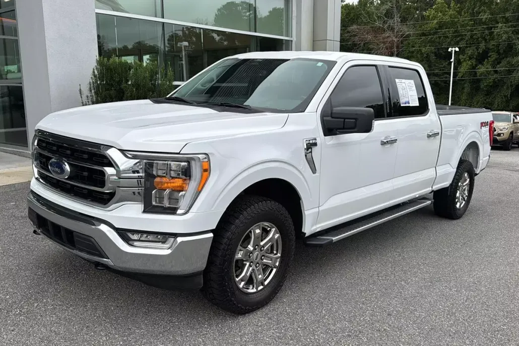 2022 Ford F-150 XLT photo 1