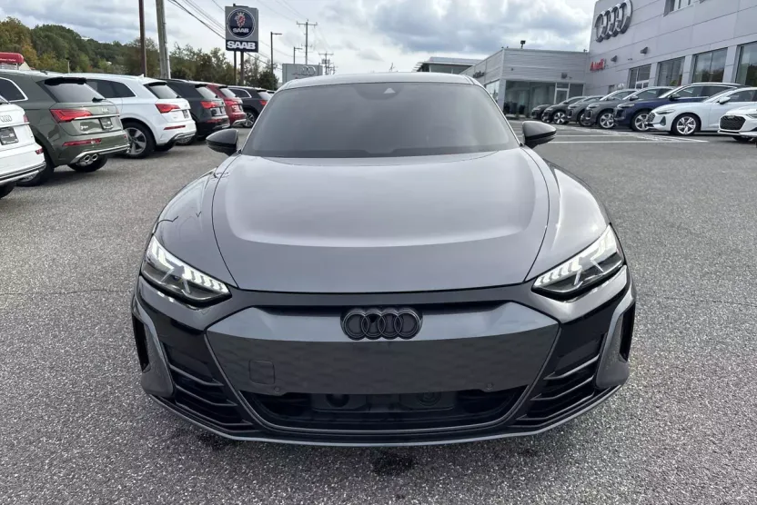 2023 Audi e-tron GT Premium Plus photo 1
