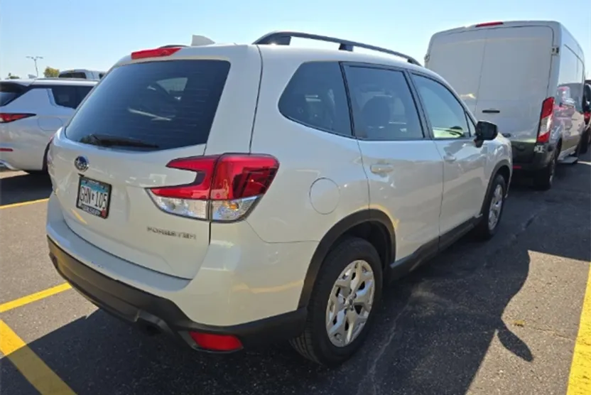 2021 Subaru Forester Base photo 1