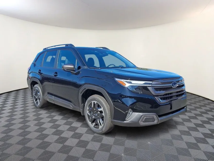2025 Subaru Forester Limited photo 1