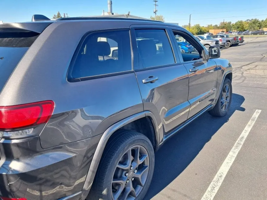 2021 Jeep Grand Cherokee Limited photo 1