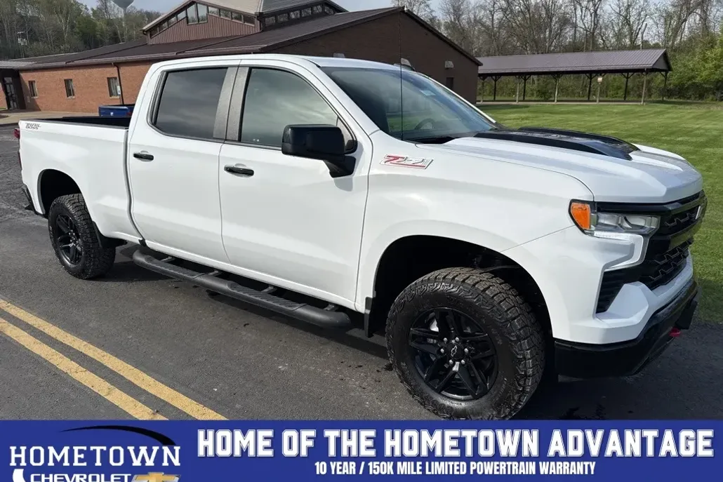 2024 Chevrolet Silverado 1500 LT Trail Boss photo 1