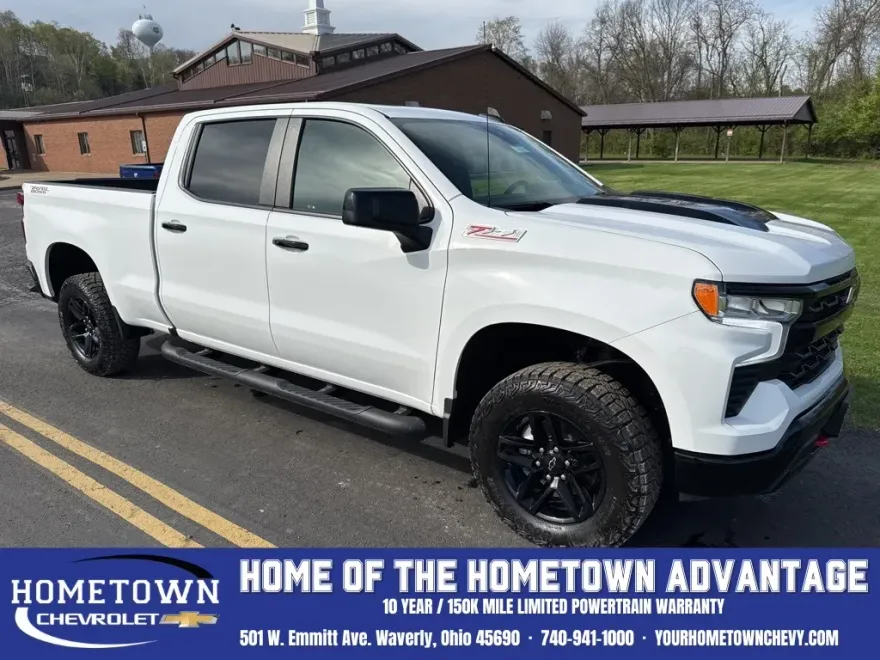 2024 Chevrolet Silverado 1500 LT Trail Boss photo 1
