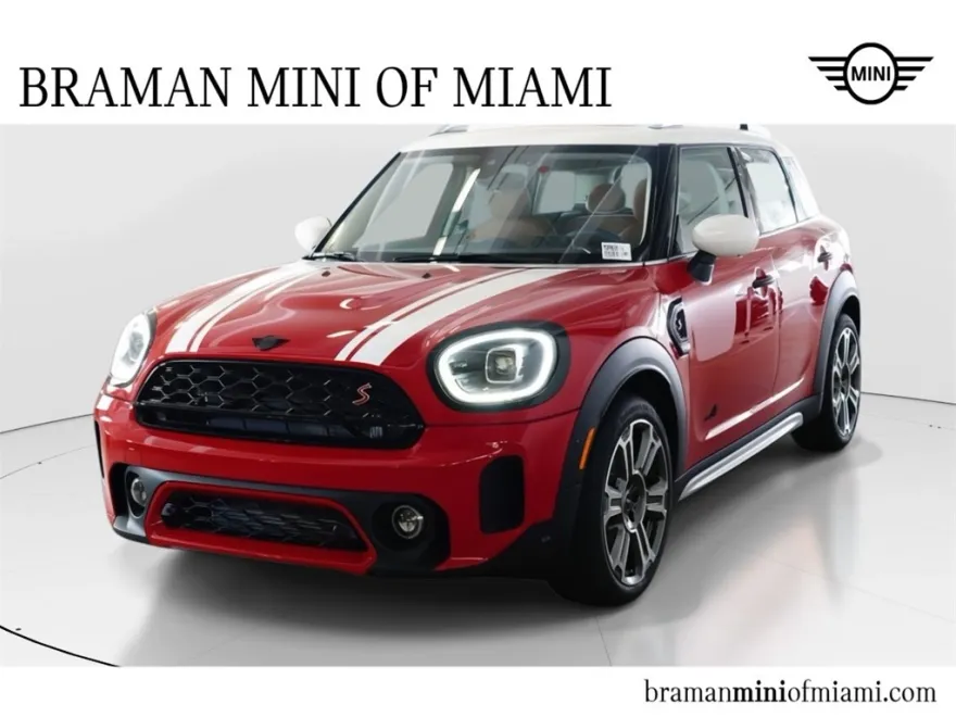 2024 Mini Countryman S ALL4 photo 1