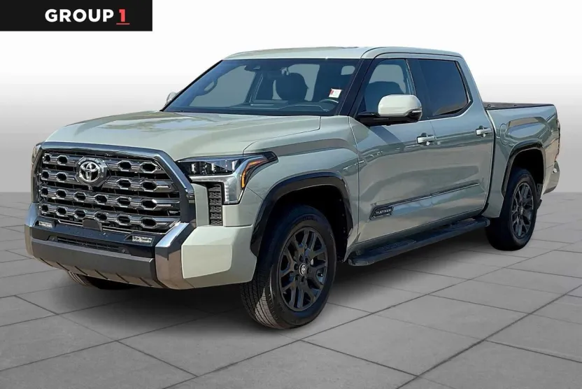2025 Toyota Tundra Platinum photo 1