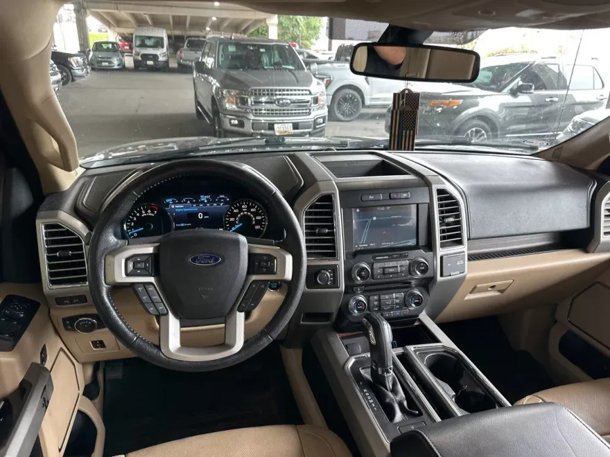 2016 Ford F-150 Lariat photo 1