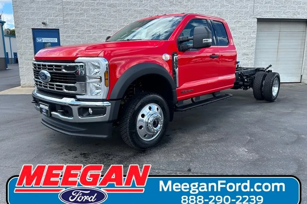2026 Ford F-550 XLT photo 1