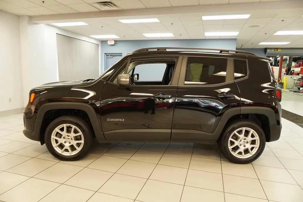 2021 Jeep Renegade Limited photo 1