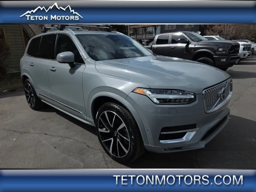 2024 Volvo XC90 Ultimate photo 1