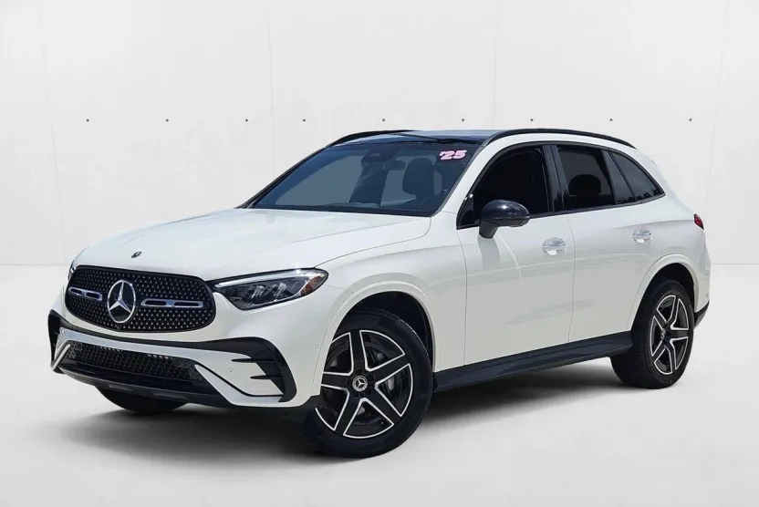 2025 Mercedes Benz GLC 4MATIC photo 1